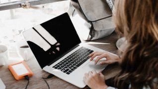 Podés consultar tus deudas a través de la app o en el sitio web de AFIP.&nbsp;