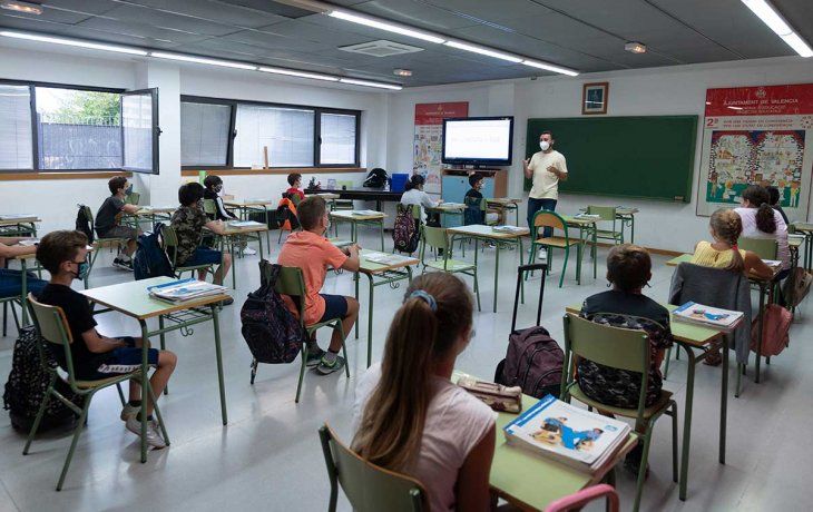 Ocho millones de alumnos vuelven a lo largo de esta semana a clases en Espa&ntilde;a, pese a los rebrotes de coronavirus.