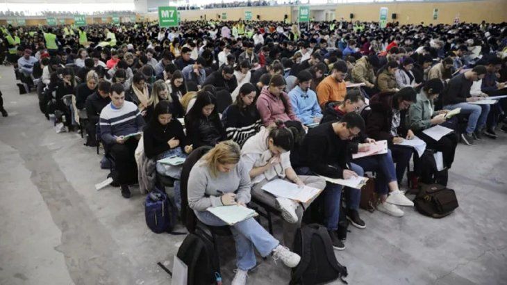 Hasta ahora rindieron el examen 14.000 empleados, y el 95% aprob&oacute;.