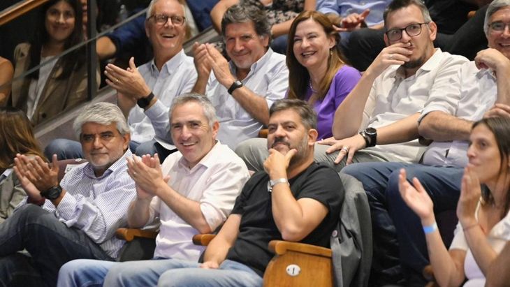 Los principales referentes del Ejecutivo provincial estuvieron presentes en el acto de lanzamiento en CABA. Los principales referentes del Ejecutivo provincial estuvieron presentes en el acto de lanzamiento en CABA.