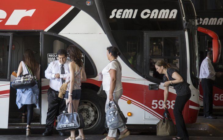 Por el coronavirus, las ventas de pasajes serán solamente por internet