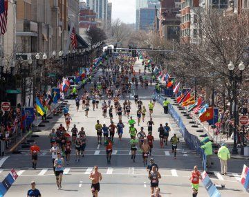 La maratón de Boston fue cancelada por primera vez en su historia.