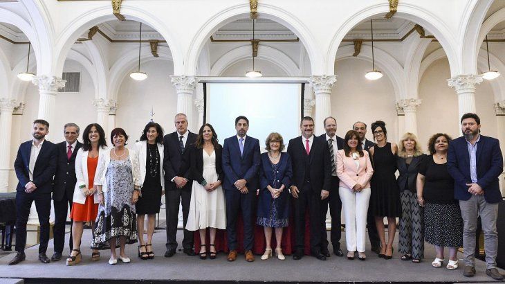 El gabinete del Ministerio de Educaci&oacute;n Nacional.