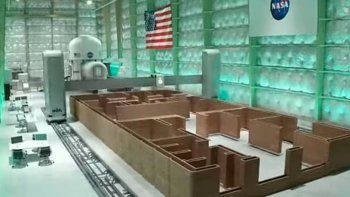 La NASA pide voluntarios para que vivan encerrados un año simulando estar en Marte