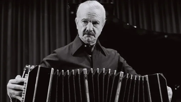 Astor Piazzolla, emblema del tango. Astor Piazzolla, emblema del tango.