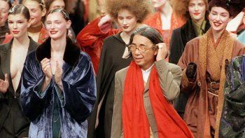 el disenador de moda kenzo takada murio por coronavirus