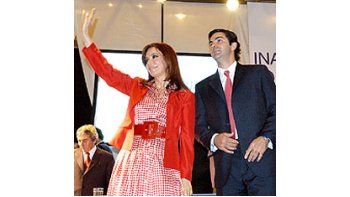 ámbito.com | Cristina de Kirchner junto al gobernador de Salta, Juan ManuelUrtubey.