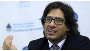 Que los tribunales tengan que decir que los hechos no prescriben es porque la justicia no los pudo resolver a tiempo.
