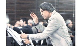 El brasileño  Silvio Viegas tendrá a su cargo la concertación de “El holandés errante”, de Richard Wagner, en el Teatro Argentino de La Plata.