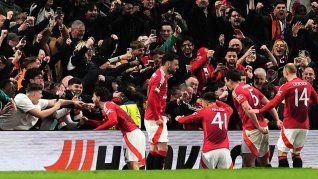 Triunfo épico y clasificación del Manchester United en el partido del año: hubo 5 goles en el alargue