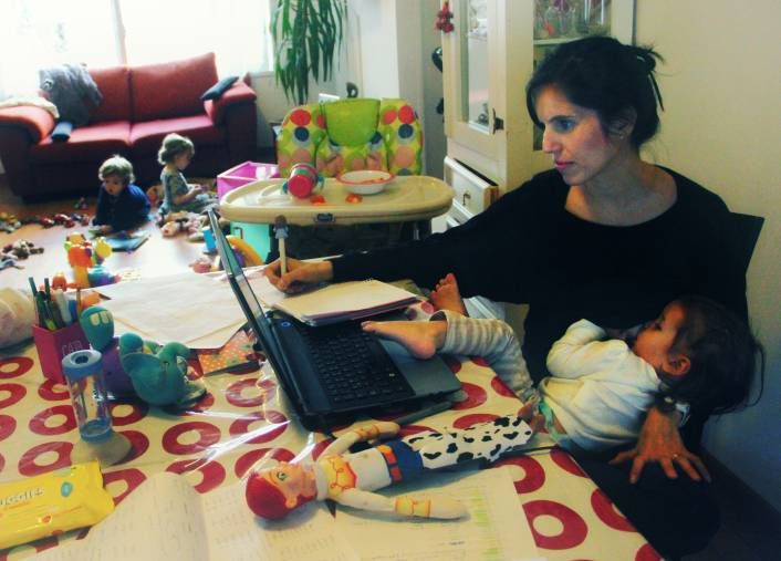 Fructíferas, una muestra sobre la lactancia en el trabajo  (foto 2)