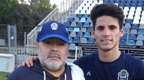 Diego Maradona y Lucas Calderón en Gimnasia, un recuerdo imborrable para el hijo de José Luis.&nbsp;