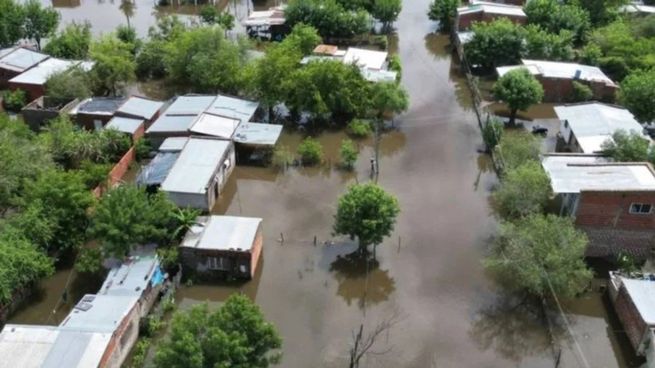 La localidad de San Luis del Palmar quedó bajo el agua.