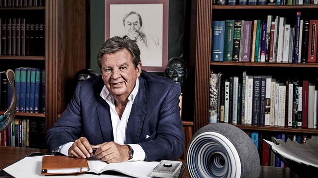 Johann Rupert, uno de los millonarios más importantes de África y del mundo.