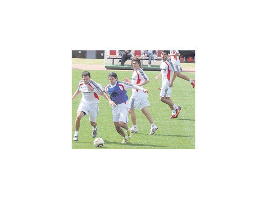 Ariel Ortega, en la práctica de ayer. El «Burrito» irá al banco y su lugar será ocupado por Buonanotte.