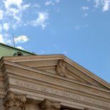 El Banco Nación cuenta con líneas preferenciales para créditos hipotecarios y asistencia a Pymes. El Banco Nación cuenta con líneas preferenciales para créditos hipotecarios y asistencia a Pymes.