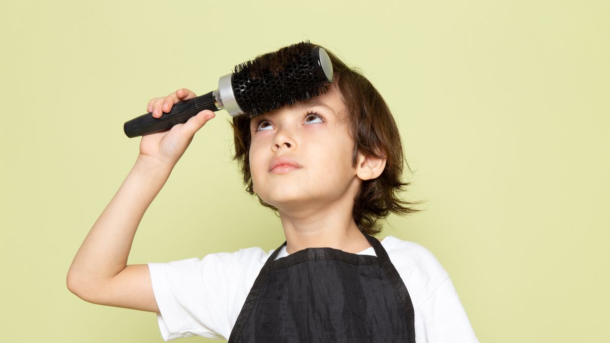A viral mischief that conquered everyone in the networks: the boy who wanted a hairstyle to look more beautiful