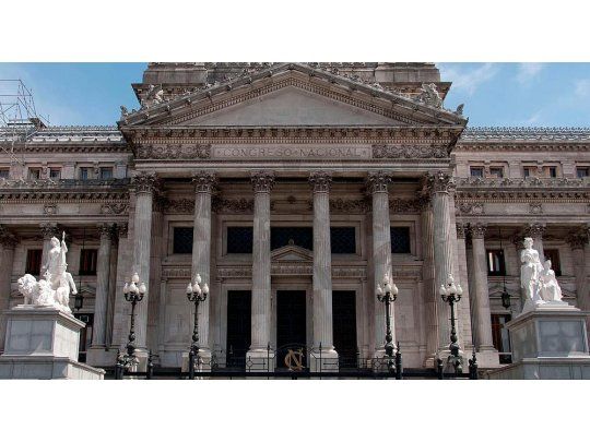 hubo-alarma-el-edificio-del-congreso-una-falsa-amenaza-bomba