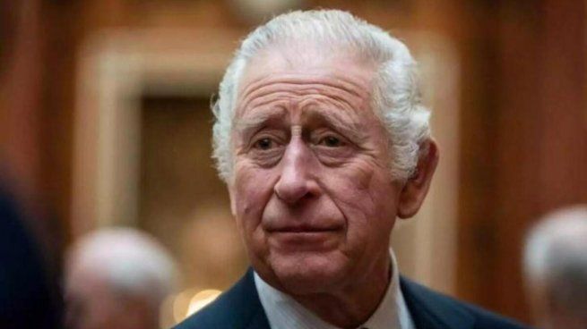 Desde el Palacio de Buckingham explicaron el motivo y descartaron complicaciones vinculadas a su tratamiento oncológico.