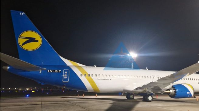 El nuevo Boeing 737 Max que recibió Aerolíneas Argentinas tiene los colores de Ucrania Airlines. Será repintado y estará operando en 20 días.