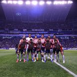 Las Chivas del Guadalajara, a pesar de haber perdido ante Cruz Azul, siguen mandando en el Clausura 2026. Las Chivas del Guadalajara, a pesar de haber perdido ante Cruz Azul, siguen mandando en el Clausura 2026.