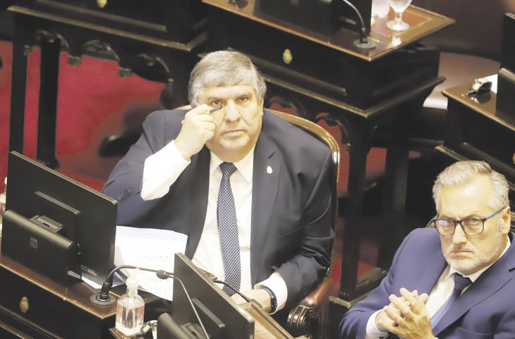 PAG10-Senado FMI_fuch_opt1.jpeg