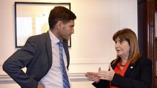 Patricia Bullrich y Maximiliano Pullaro presidirán el comité de crisis creado para reducir la violencia en Rosario.