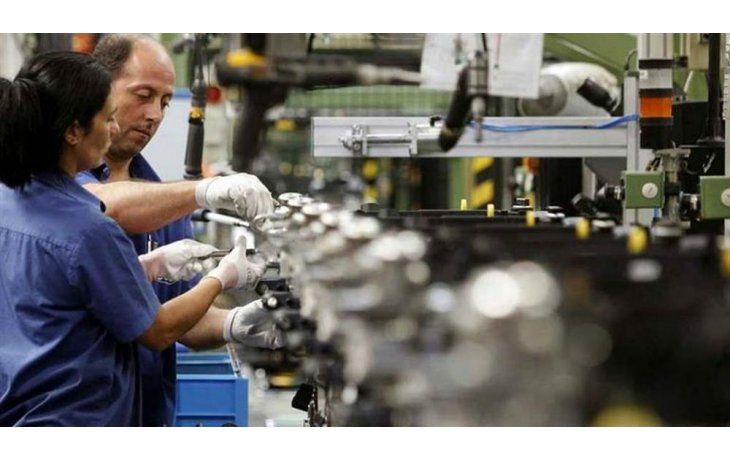la actividad industrial crecio 13% interanual y se encamina a cerrar 2021 con la primera suba en tres anos