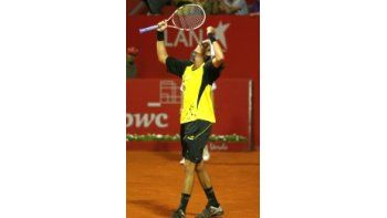Juan Ignacio Chela se mostró emocionado tras acceder a la final del ATP de Buenos Aires. (Foto gentileza Prensa ATP Copa Claro).