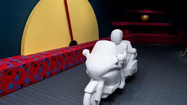 El motociclista de Terciopelo Club; de Daniel Basso.