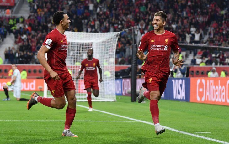 Firmino celebra su tanto, el que le permitió al Liverpool llegar a la final del Mundial de Clubes.