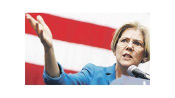 ámbito.com | Elizabeth Warren, líder del ala progresista del Partido Demócrata, es seducida por Barack Obama para darle pelea a Hillary Clinton en las primarias que definirán al próximo candidato presidencial. Es conocida como una dura contra los excesos de Wall Stree