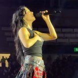 Lali Esposito se convirtió apenas en la segunda mujer argentina en encabezar un show en el Monumental. Lali Esposito se convirtió apenas en la segunda mujer argentina en encabezar un show en el Monumental.