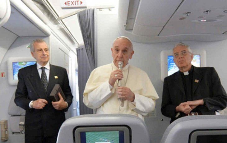 Ironía del Papa sobre cuándo regresará a la Argentina: Pregúnteselo al Padre Eterno