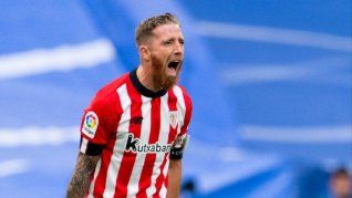 En España dan por hecho la llegada de Iker Muniain a River. El volante vasco, de 31 años, queda libre en junio del Athletic de Biulbao. Los hinchas ya lo despidieron deseándole suerte a su llegada al club de Nuñez.