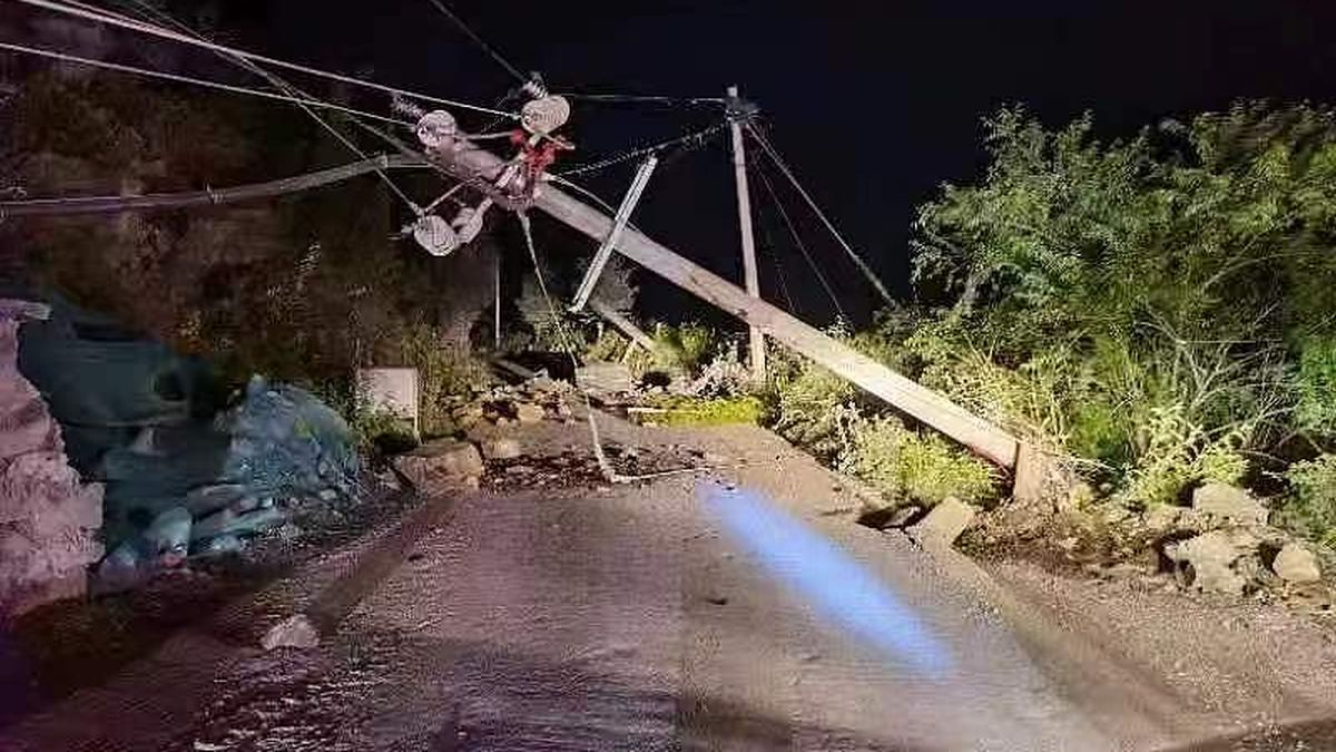 two earthquakes hit Sichuan and more than 750 firefighters acted