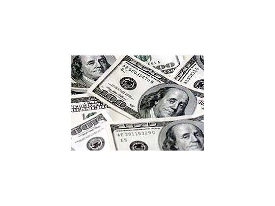 El dólar cerró estable a $ 3,85