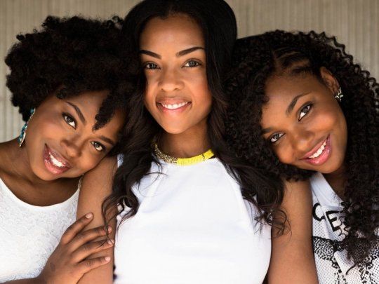 Quieren garantizar que losproductos multiculturales de belleza y para el cabello no se conserven en armarioscerrados.