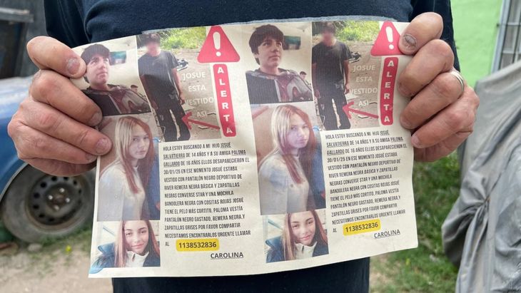 Los carteles con los que buscaban a Paloma y Josué cuando estaban desaparecidos. Los carteles con los que buscaban a Paloma y Josué cuando estaban desaparecidos.