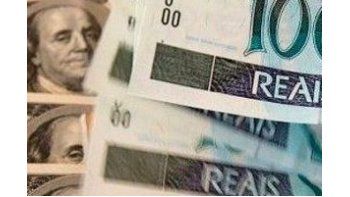 El real se depreció 0,4% a 2,052 unidades por dólar