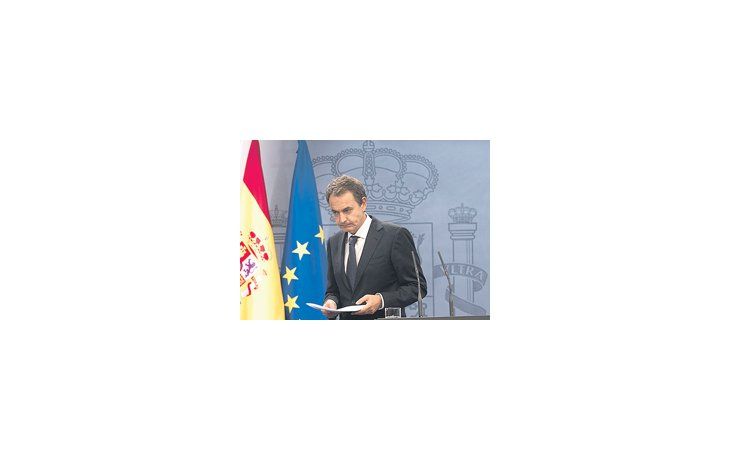 ámbito.com | José Luis Rodríguez Zapatero presentó ayer el abandono de las armas por parte de ETA como un «triunfo de la democracia». Sus allegados ven en el anuncio, y en el posicionamiento del PSOE en torno a una probable negociación de paz, una posible tabla de sal