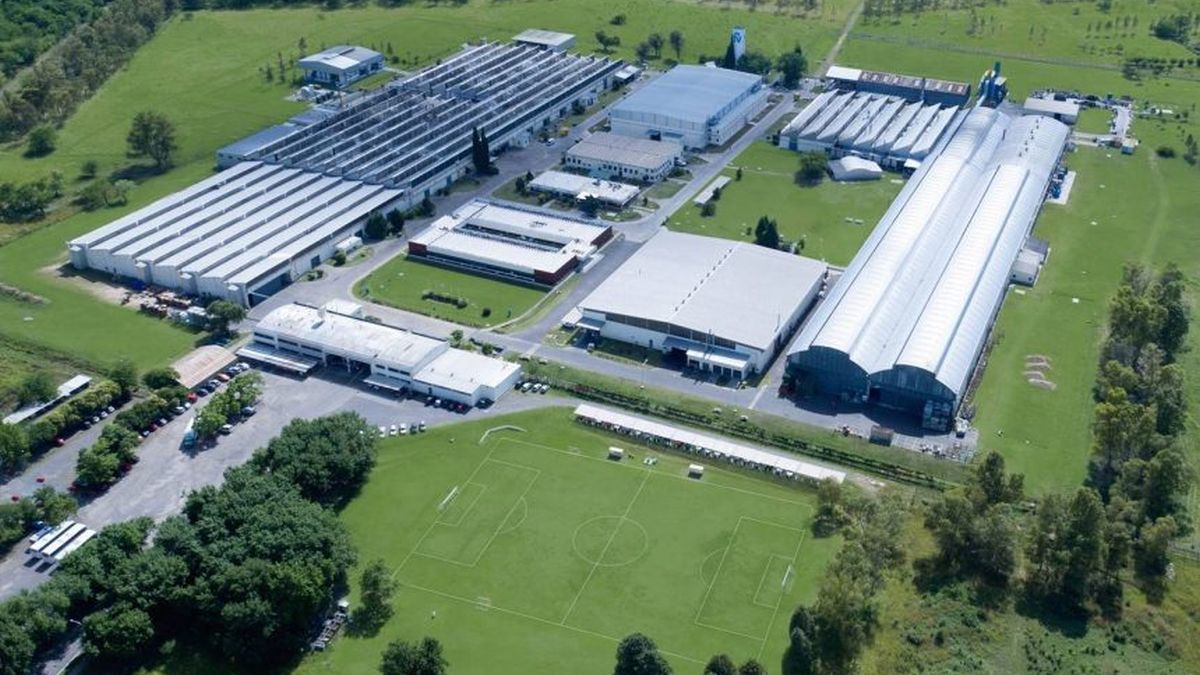 The FV tap company suspended 600 workers due to the strong recession