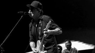 Andrés Calamaro vuelve al Movistar. Andrés Calamaro vuelve al Movistar.