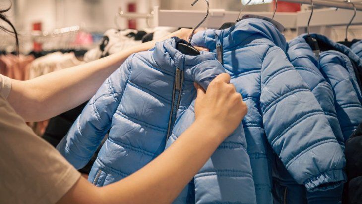 Las camperas también deben ser lavadas frecuentemente para una mejor salud. Las camperas también deben ser lavadas frecuentemente para una mejor salud.