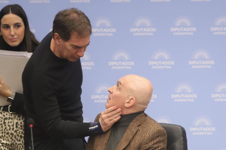 Diego Santilli es el elegido por LLA para reemplazar a Espert. Diego Santilli es el elegido por LLA para reemplazar a Espert.