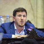 Federico Angelini renunció al Ministerio de Seguridad y se encamina a sumarse al gabinete de Maximiliano Pullaro. Federico Angelini renunció al Ministerio de Seguridad y se encamina a sumarse al gabinete de Maximiliano Pullaro.