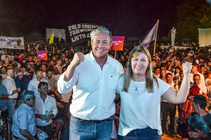 Otros tiempos: Rolando Figueroa y Gloria Ruiz, durante la campaña electoral. Otros tiempos: Rolando Figueroa y Gloria Ruiz, durante la campaña electoral.