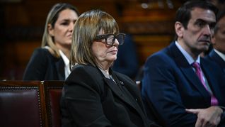 Patricia Bullrich volvió a marcar diferencias con el Gobierno y crecen las especulaciones sobre su futuro político dentro del universo libertario. Patricia Bullrich volvió a marcar diferencias con el Gobierno y crecen las especulaciones sobre su futuro político dentro del universo libertario.