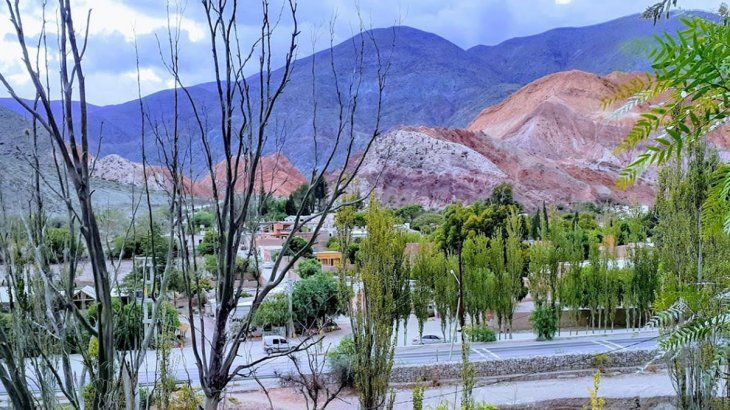 Si uno está en esta región, ya sea por turismo o viajes de otra índole, no se puede no ver los espectaculares cerros.
