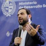 El Mides habilitará créditos de emergencia para entidades con convenios que acumulan deudas salariales. La herramienta estará operativa en los próximos días. El Mides habilitará créditos de emergencia para entidades con convenios que acumulan deudas salariales. La herramienta estará operativa en los próximos días.